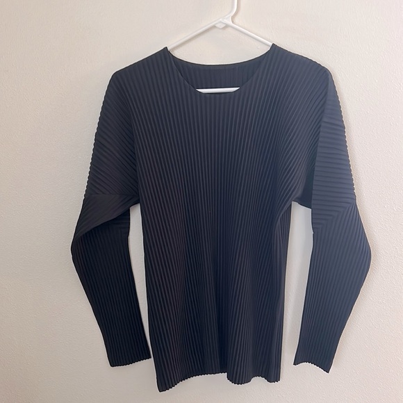 Issey Miyake Other - ISSEY MIYAKE HOMME PLISSE pleated long sleeve